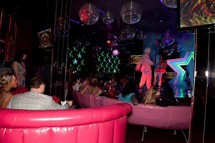 Звездный Носорог на Подоле